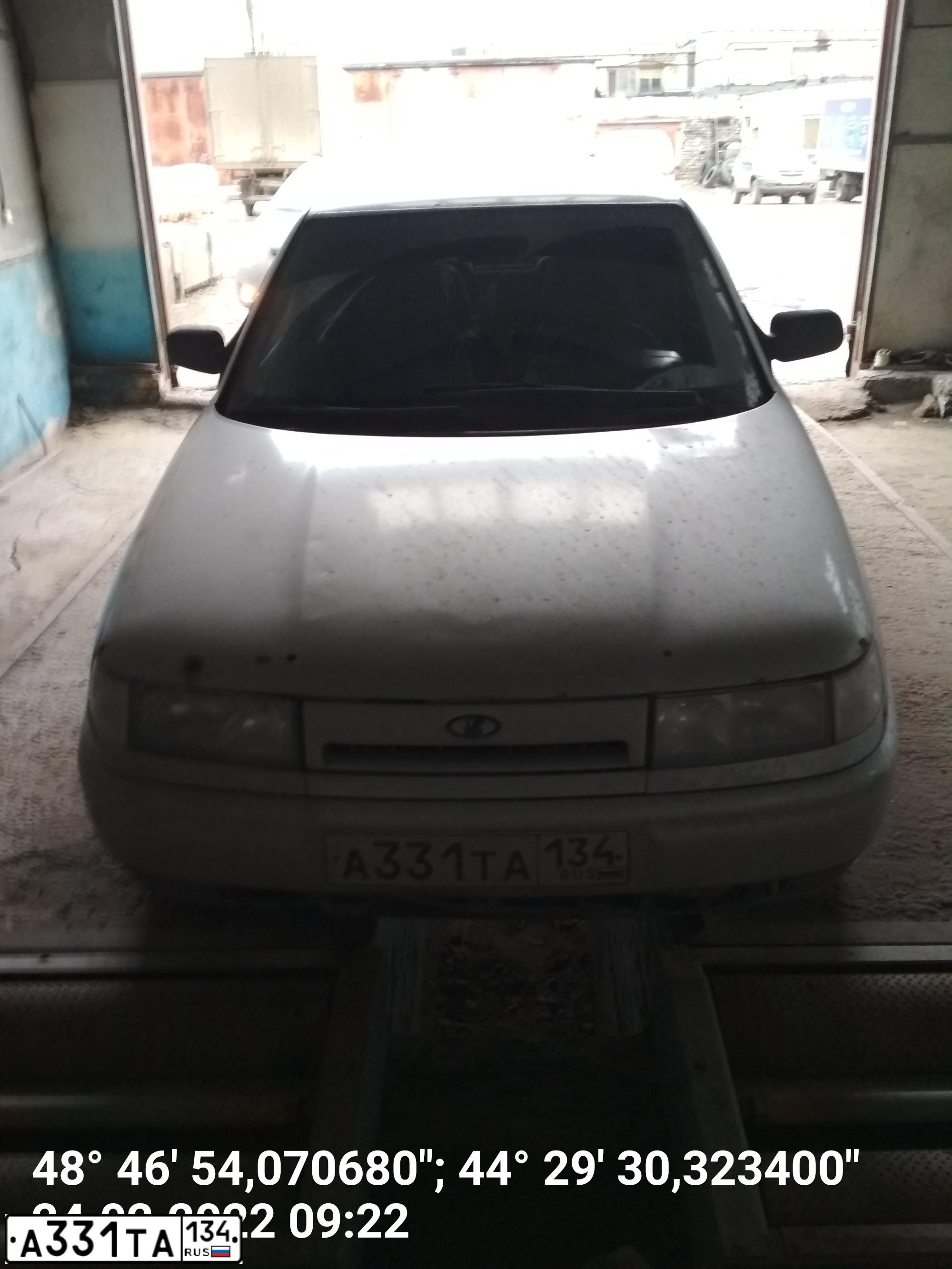 Фото автомобиля LADA 2110, 2003 — госномер Н088АМ134