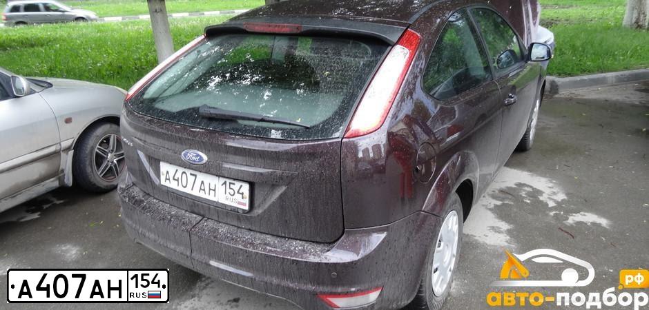 Фото автомобиля FORD FOCUS, 2010 — госномер У189УС124. Цвет: ФИОЛЕТОВЫЙ