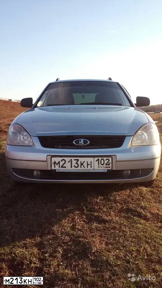 Фото автомобиля LADA 2171 PRIORA, 2009 — госномер Т342ВК774. Цвет: Светло-Серебристый металлик