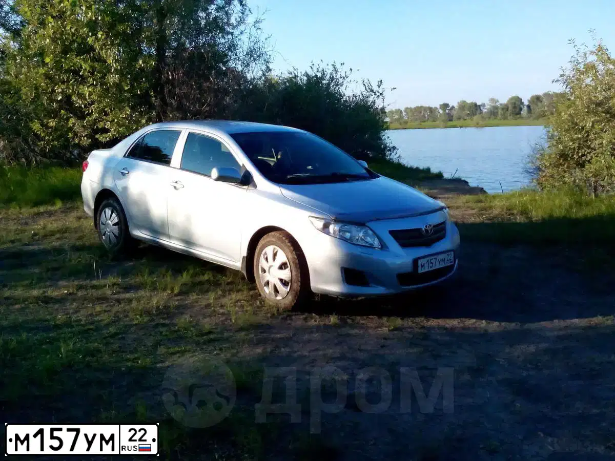 Фото автомобиля TOYOTA COROLLA, 2008 — госномер О369КО199. Цвет: СВЕТЛО ГОЛУБОЙ