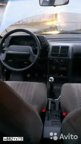 Фото автомобиля LADA 2112 LADA, 2006 — госномер В051ЕУ98. Цвет: СЕРО-СИНЕ-ЗЕЛЕНЫЙ