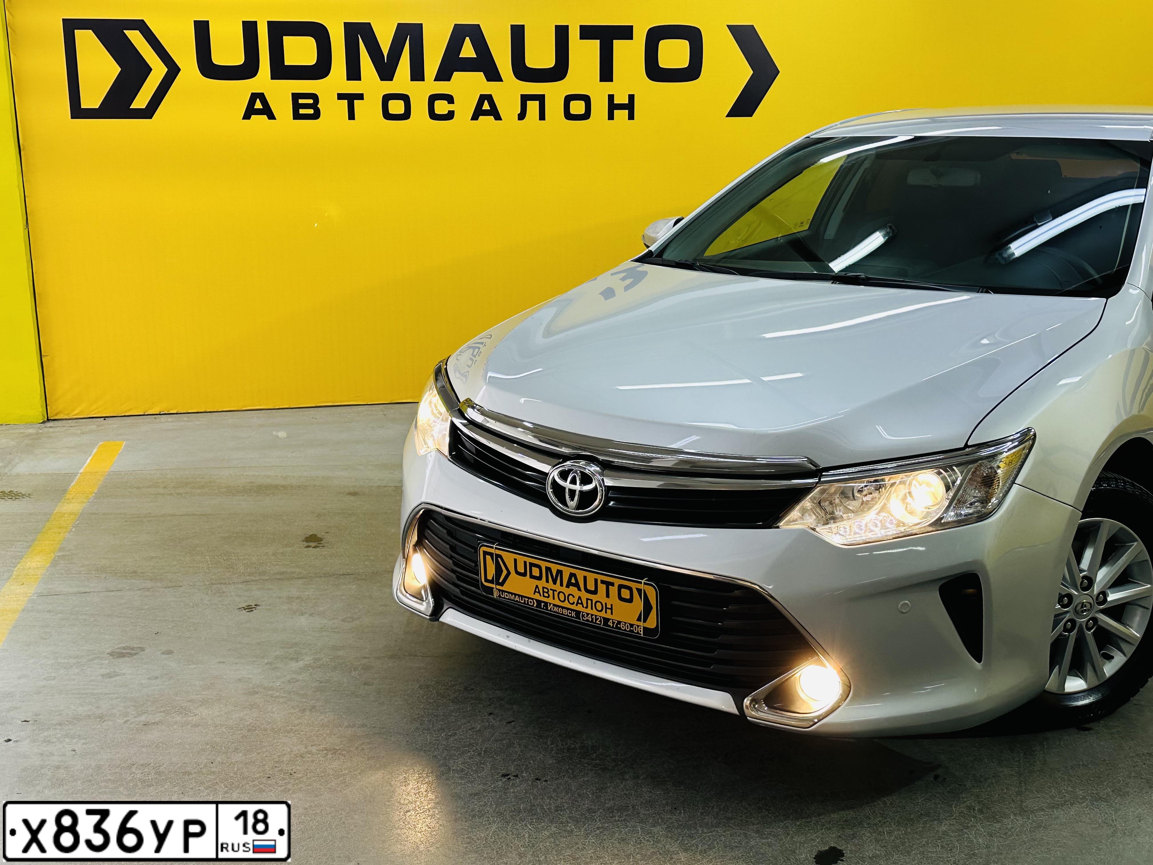 Фото автомобиля TOYOTA CAMRY, 2016 — госномер М773УУ18. Цвет: СЕРЕБРИСТЫЙ МЕТАЛИК