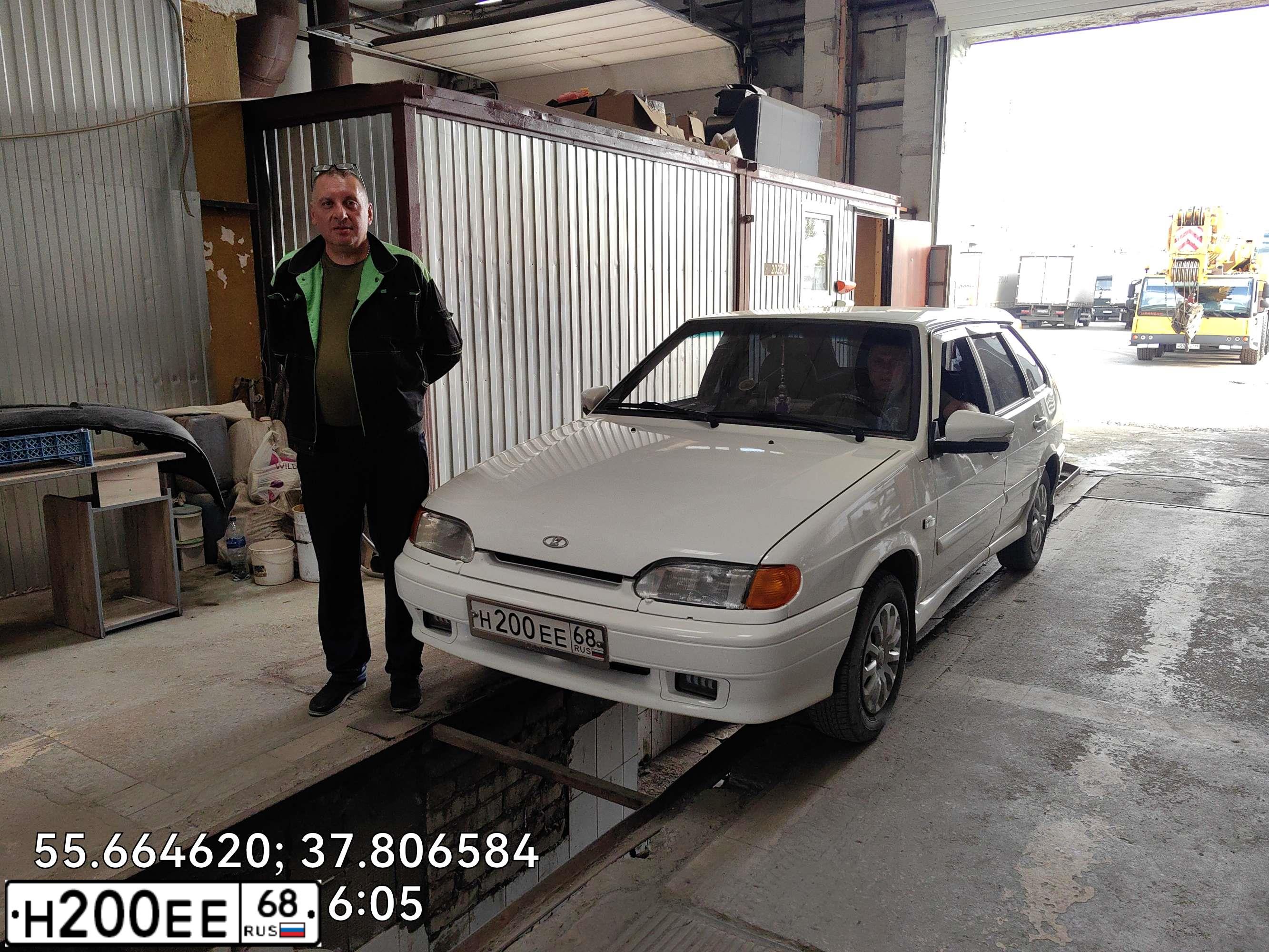 Фото автомобиля VOLVO C30, 2007 — госномер М228УС161. Цвет: ЧЕРНЫЙ