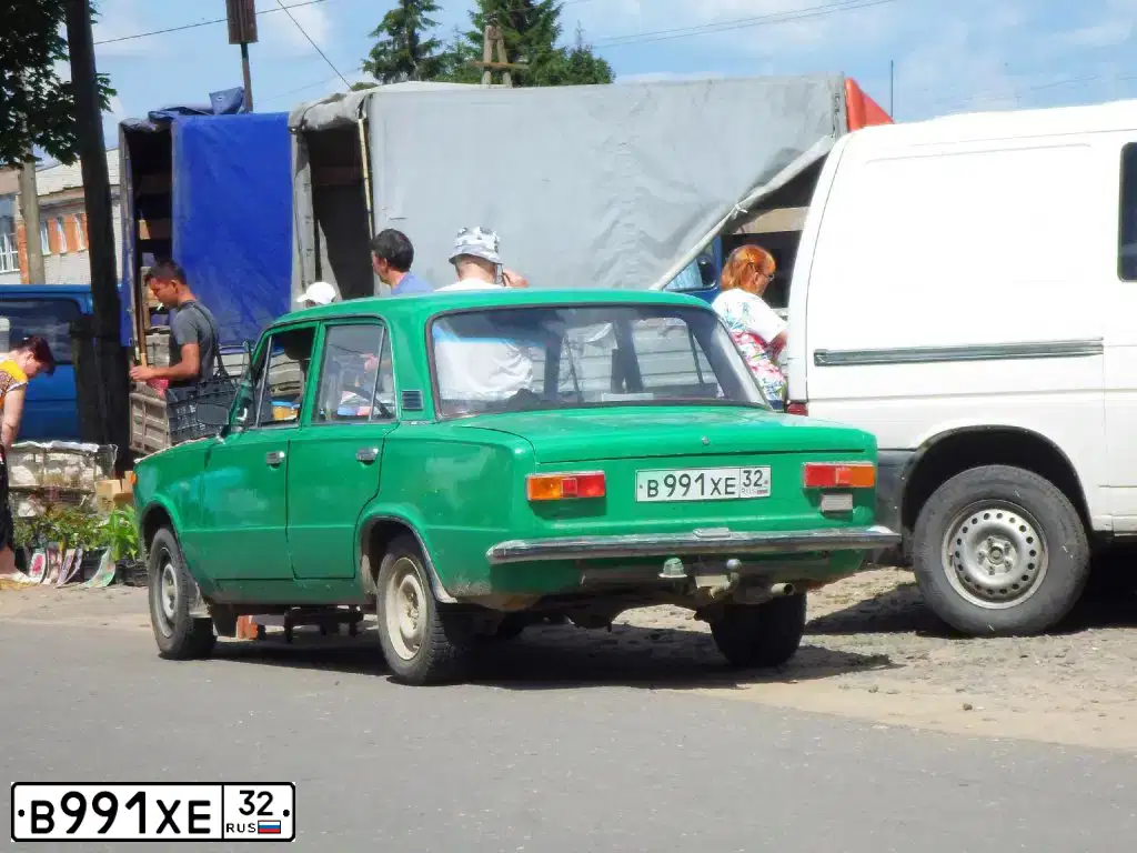 Фото автомобиля LADA 2101, 1983 — госномер А285ТА67. Цвет: ЗЕЛЕНЫЙ