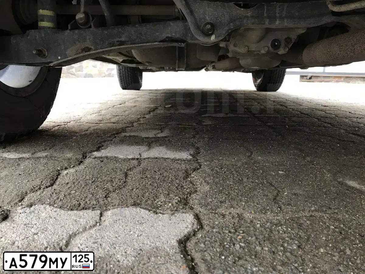Фото автомобиля MITSUBISHI OUTLANDER, 2009 — госномер А689ВС49. Цвет: ЧЕРНЫЙ