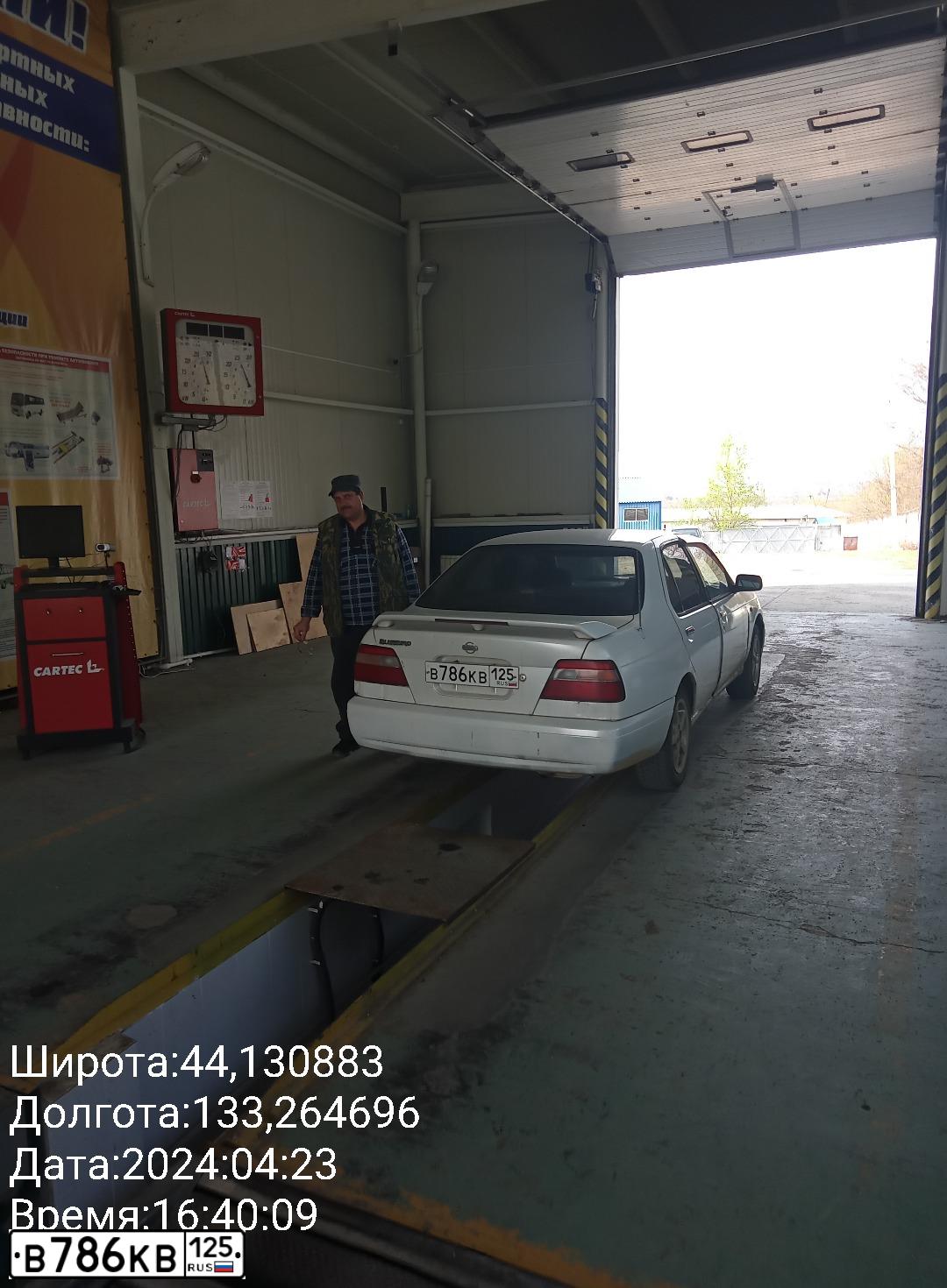 Фото автомобиля NISSAN BLUEBIRD, 1984 — госномер Н699СО125