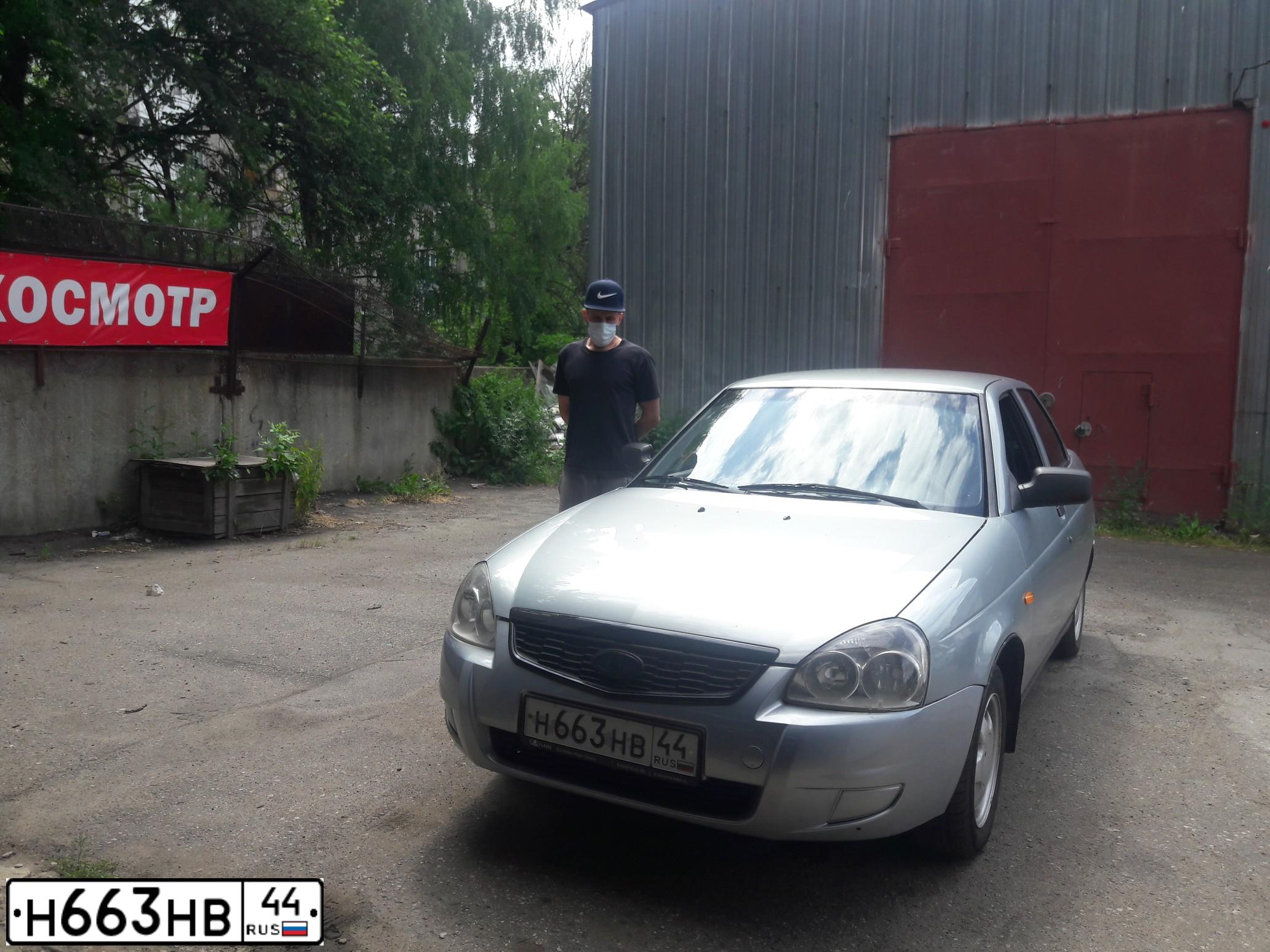 Фото автомобиля LADA 2170 PRIORA, 2008 — госномер Н663НВ44. Цвет: Серый