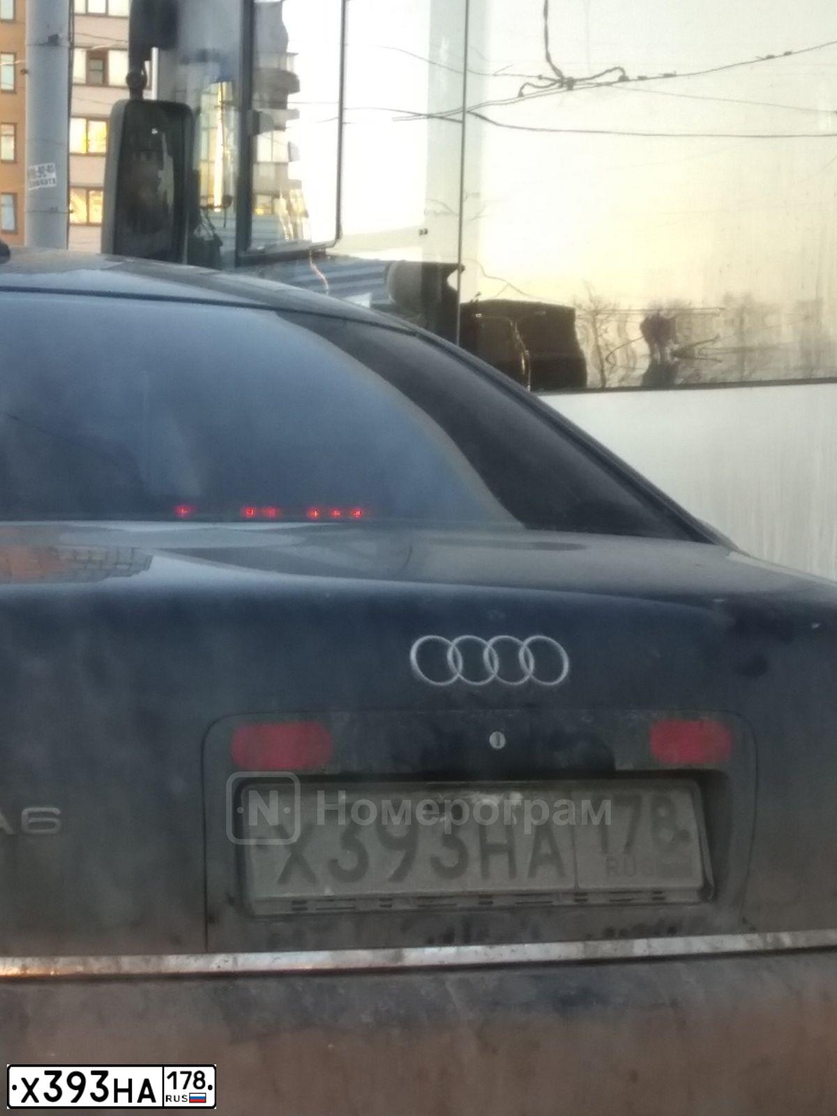 Фото автомобиля AUDI A6, 2002 — госномер В873ТЕ147. Цвет: СИНИЙ (ТЕМНО-СИНИЙ)