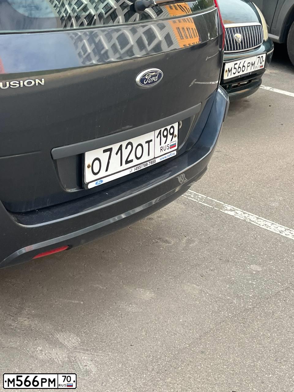 Фото автомобиля ТОУОТА VIТZ ТОУОТА VIТZ, 2001 — госномер М566РМ70. Цвет: Зеленый