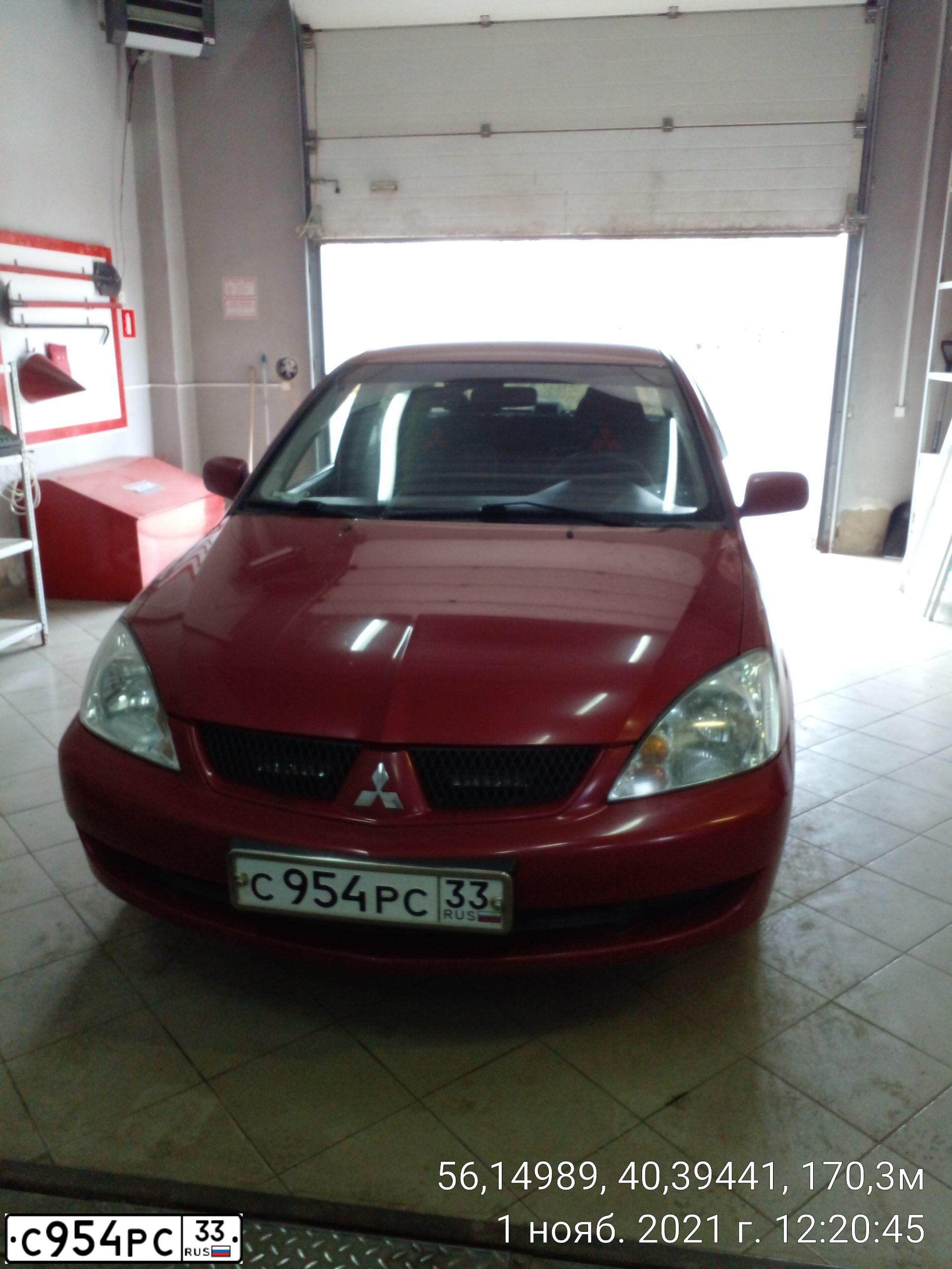 Фото автомобиля MITSUBISHI LANCER, 2005 — госномер А767ОЕ252. Цвет: Красный