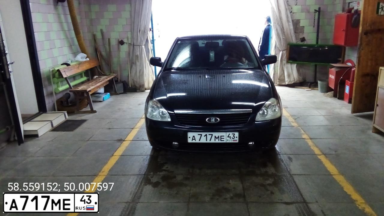 Фото автомобиля LADA 2170 PRIORA, 2008 — госномер А717МЕ43. Цвет: ЧЕРНЫЙ