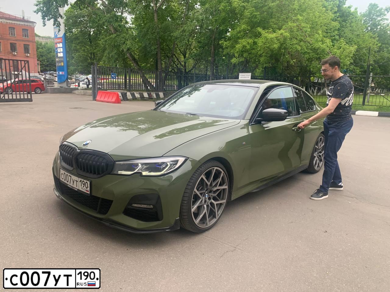 Фото автомобиля BMW SERIE 3, 2012 — госномер Н192АР750. Цвет: Коричневый