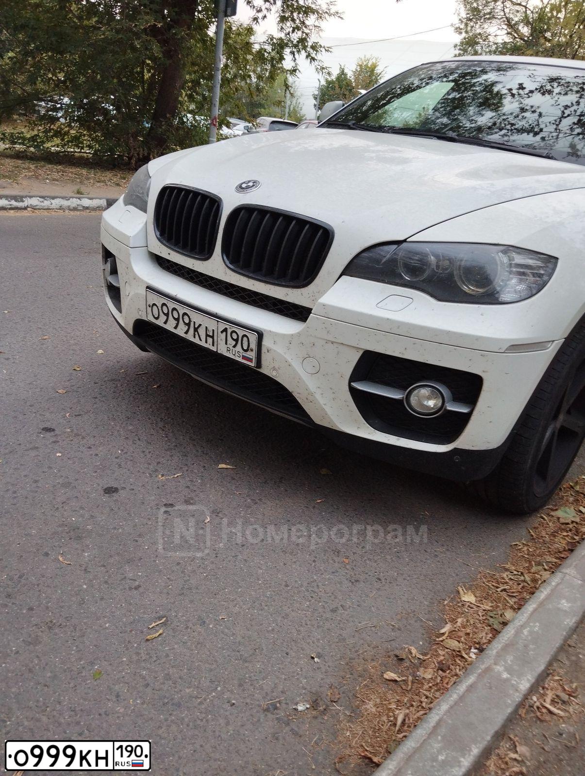 Фото автомобиля BMW X6, 2011 — госномер О999КН190. Цвет: БЕЛЫЙ