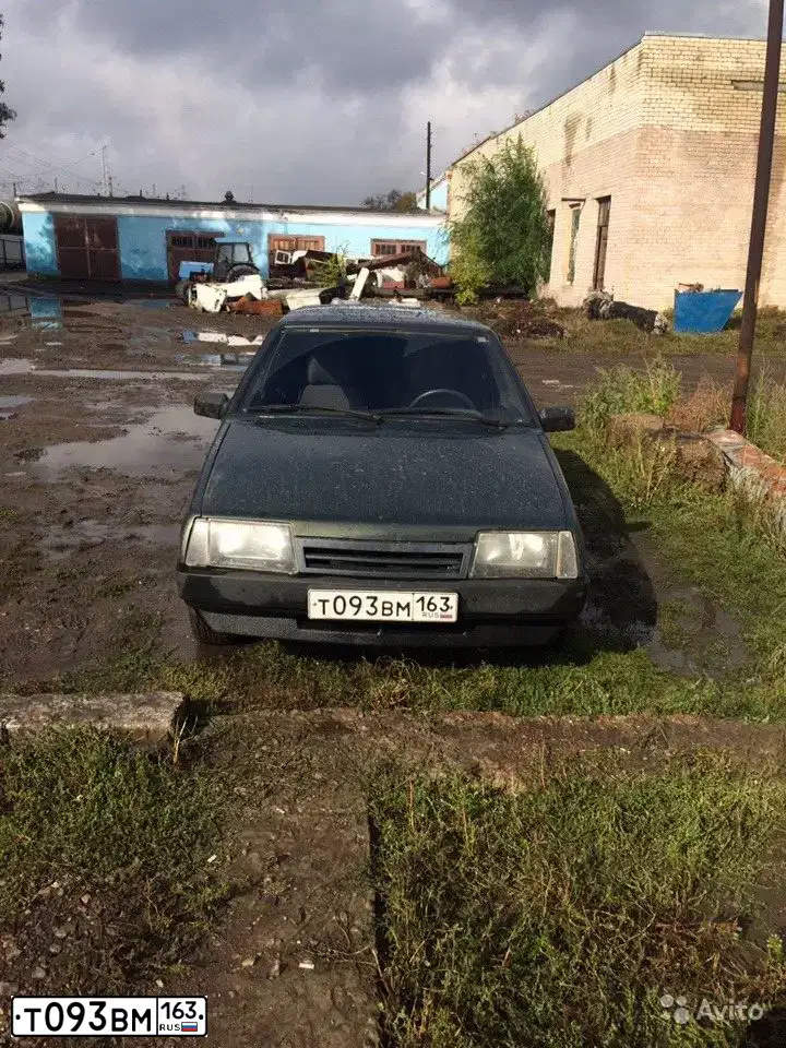 Фото автомобиля LADA 2109 SAMARA, 2006 — госномер Т093ВМ163. Цвет: ЗОЛОТИСТО-ТЕМНО-ЗЕЛЕНЫЙ