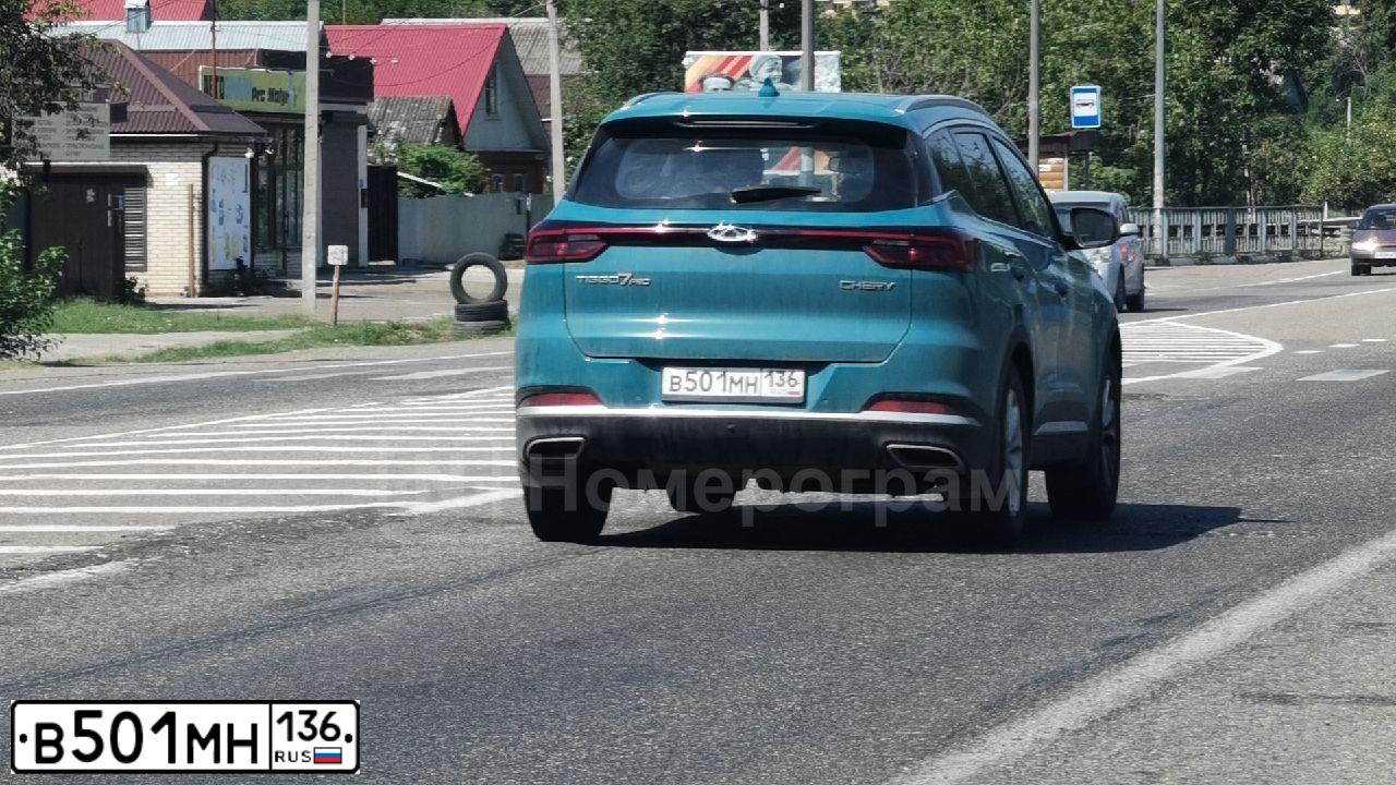 Фото автомобиля ЧЕРИ TIGGO 7 PRO, 2020 — госномер В501МН136. Цвет: ЗЕЛЕНЫЙ