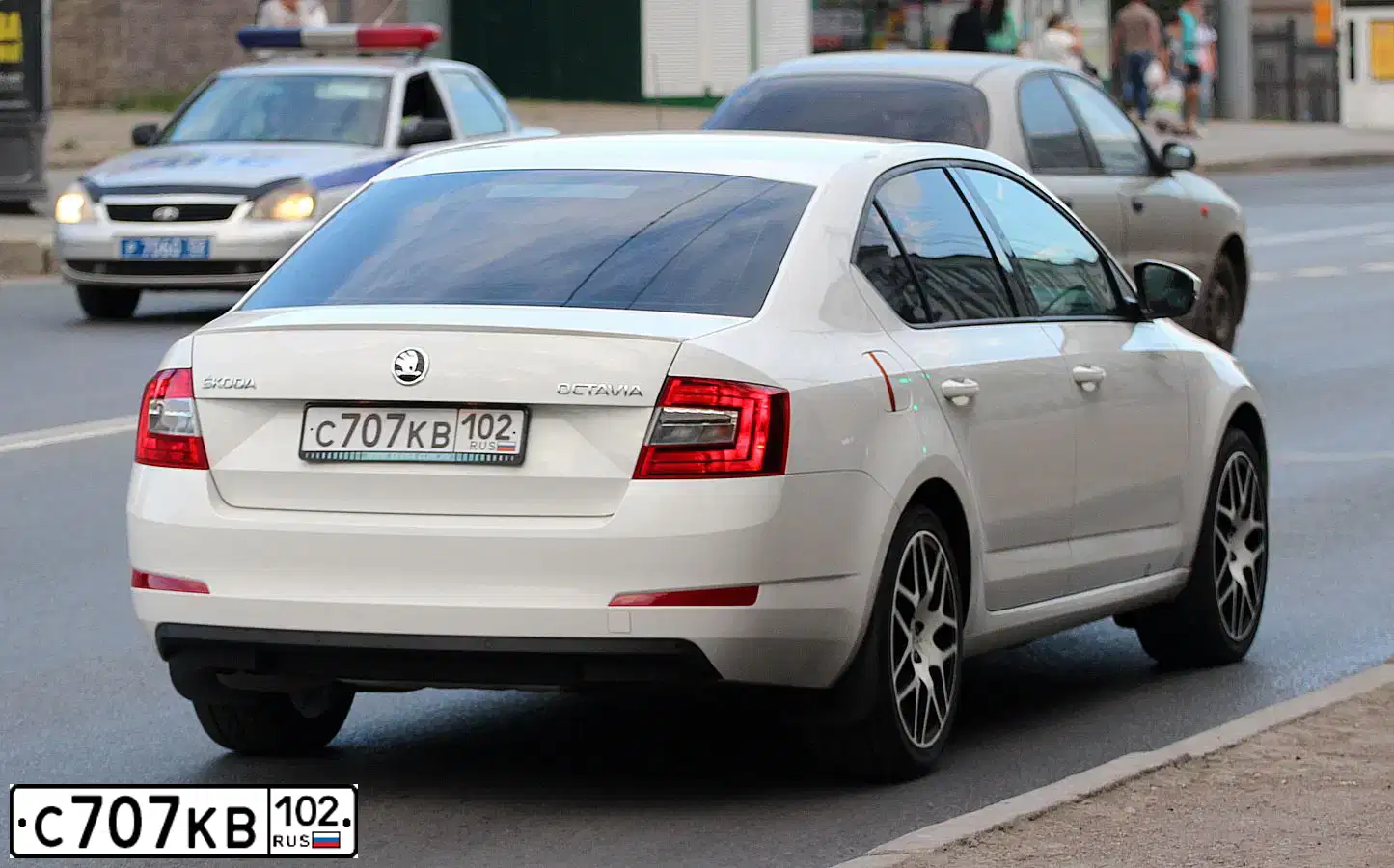 Фото автомобиля SKODA OCTAVIA, 2015 — госномер С707КВ102. Цвет: БЕЛЫЙ