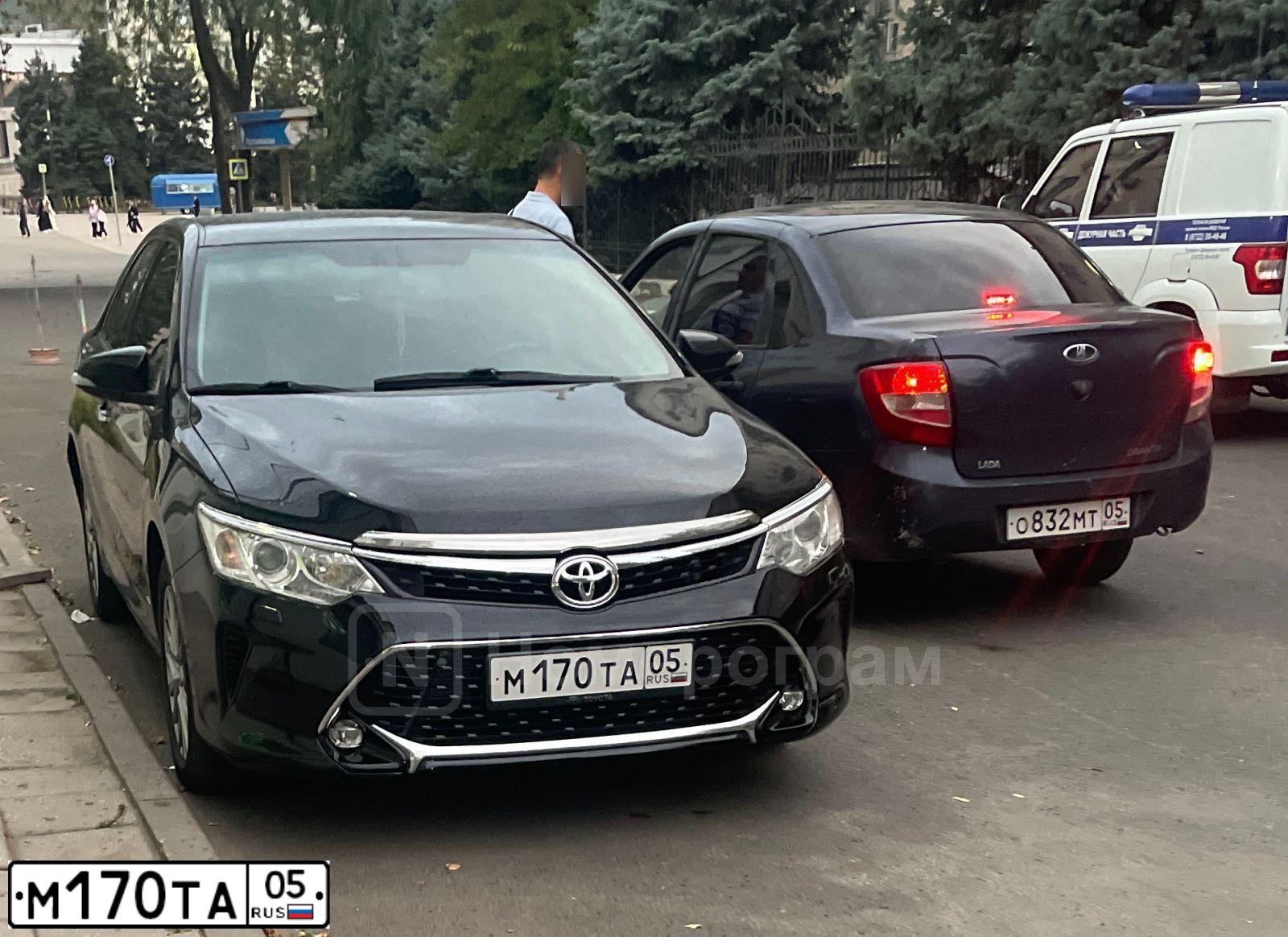 Фото автомобиля LADA 2114 SAMARA, 2012 — госномер Р519ВС05. Цвет: Белый