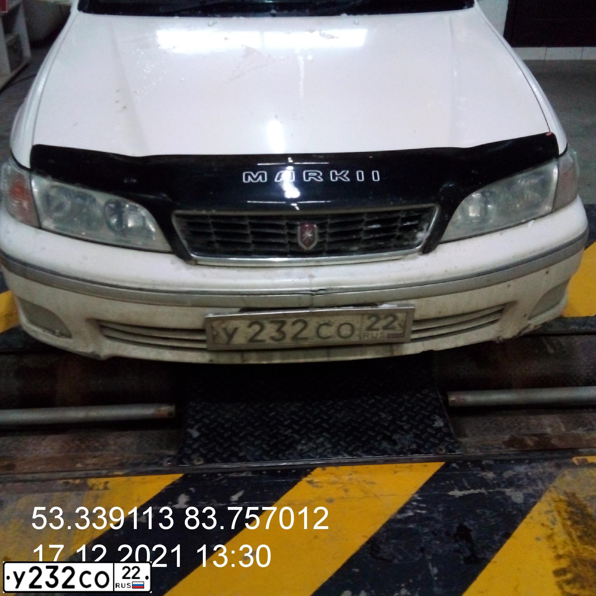 Фото автомобиля TOYOTA MARK II, 2001 — госномер У232СО22