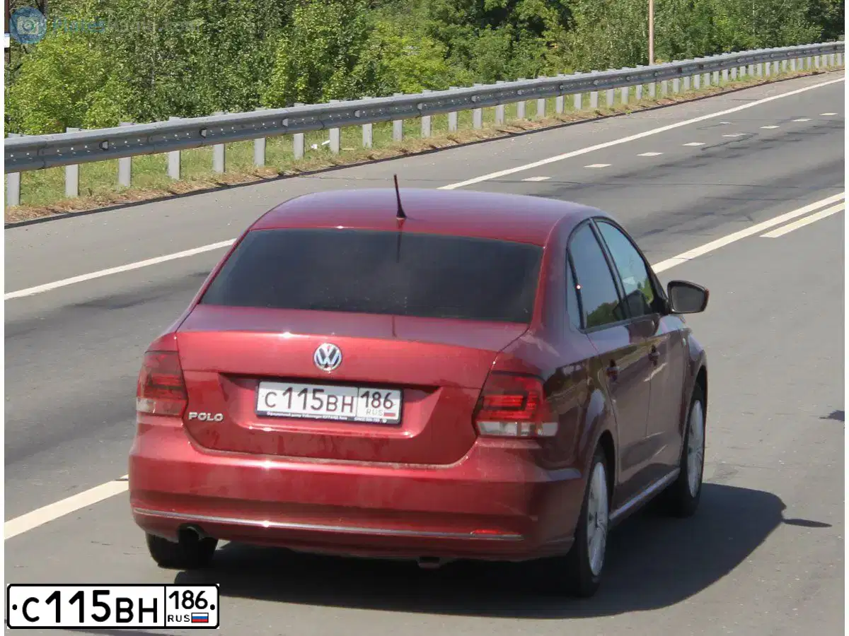 Фото автомобиля VOLKSWAGEN POLO, 2015 — госномер С115ВН186. Цвет: ВИШНЕВО-КРАСНЫЙ