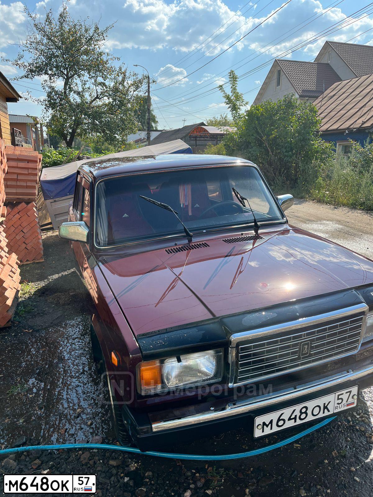 Фото автомобиля LADA 2107, 2006 — госномер М648ОК57. Цвет: ТЕМНО-ВИШНЕВЫЙ