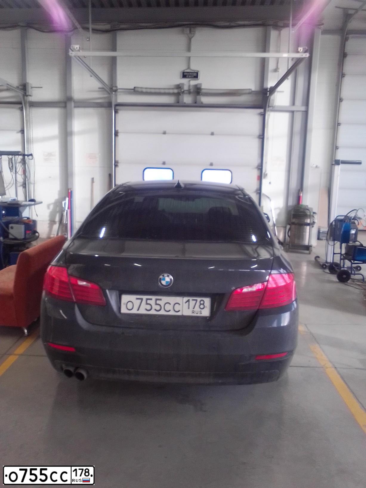 Фото автомобиля OPEL ASTRA, 2008 — госномер О755СС178. Цвет: СЕРЕБРИСТЫЙ