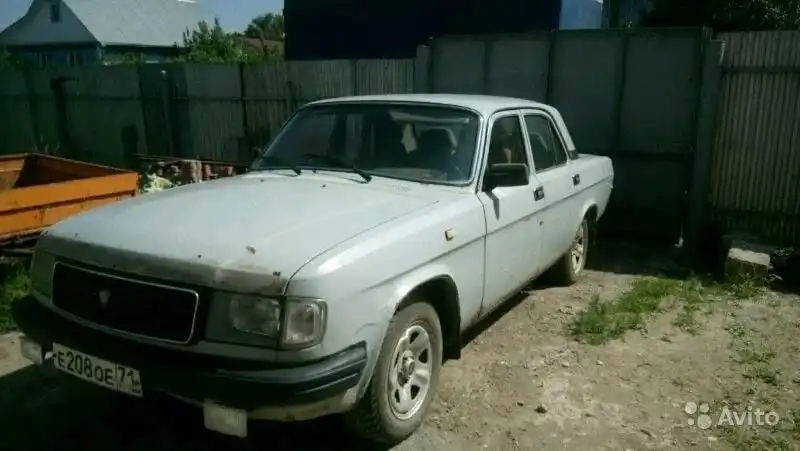 Фото автомобиля GAZ 3102 WOLGA, 1997 — госномер Е208ОЕ71. Цвет: СЕРЫЙ