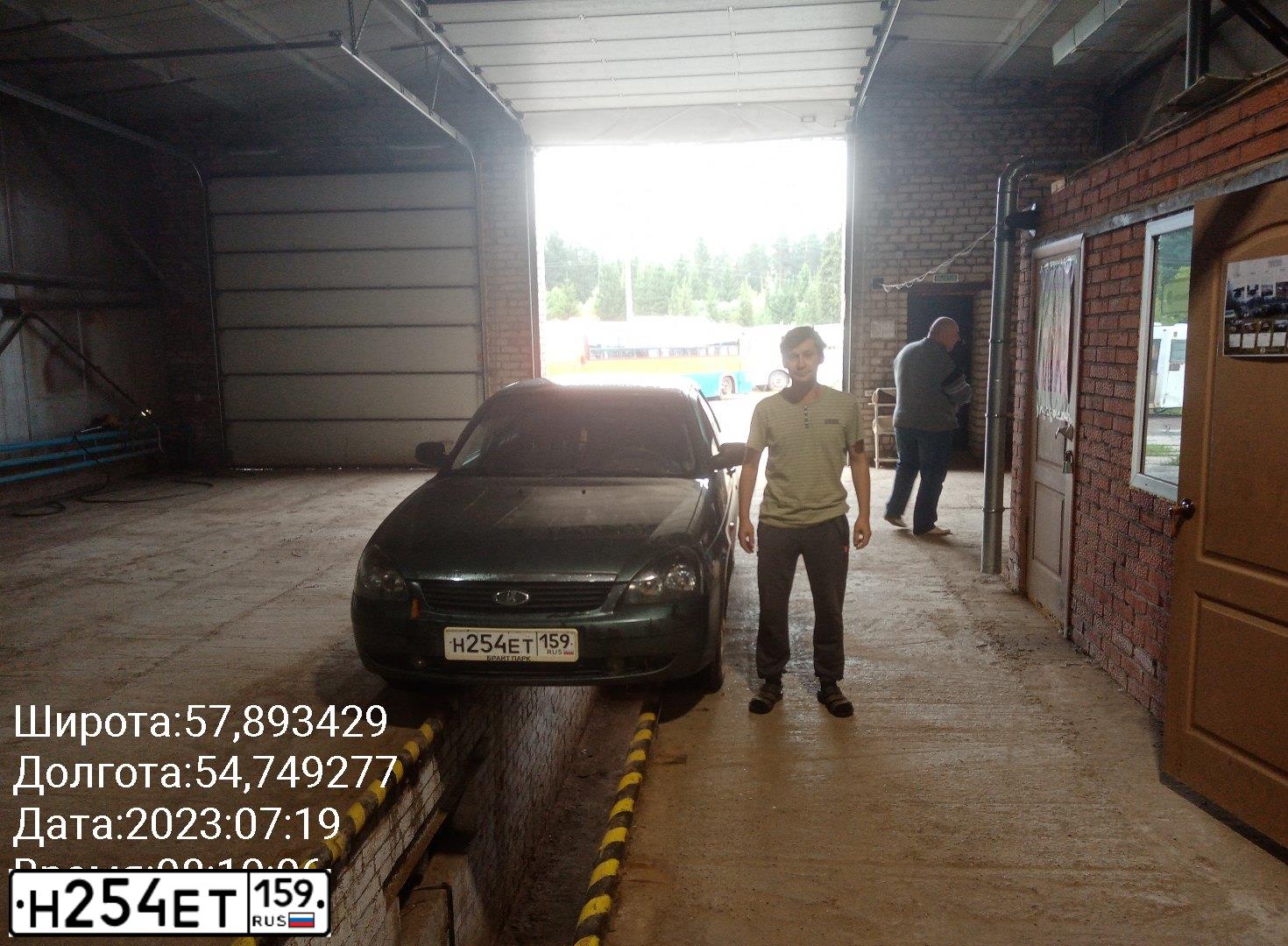 Фото автомобиля LADA 2172 PRIORA, 2010 — госномер Н254ЕТ159. Цвет: СЕРО СИНЕ-ЗЕЛЕНЫЙ