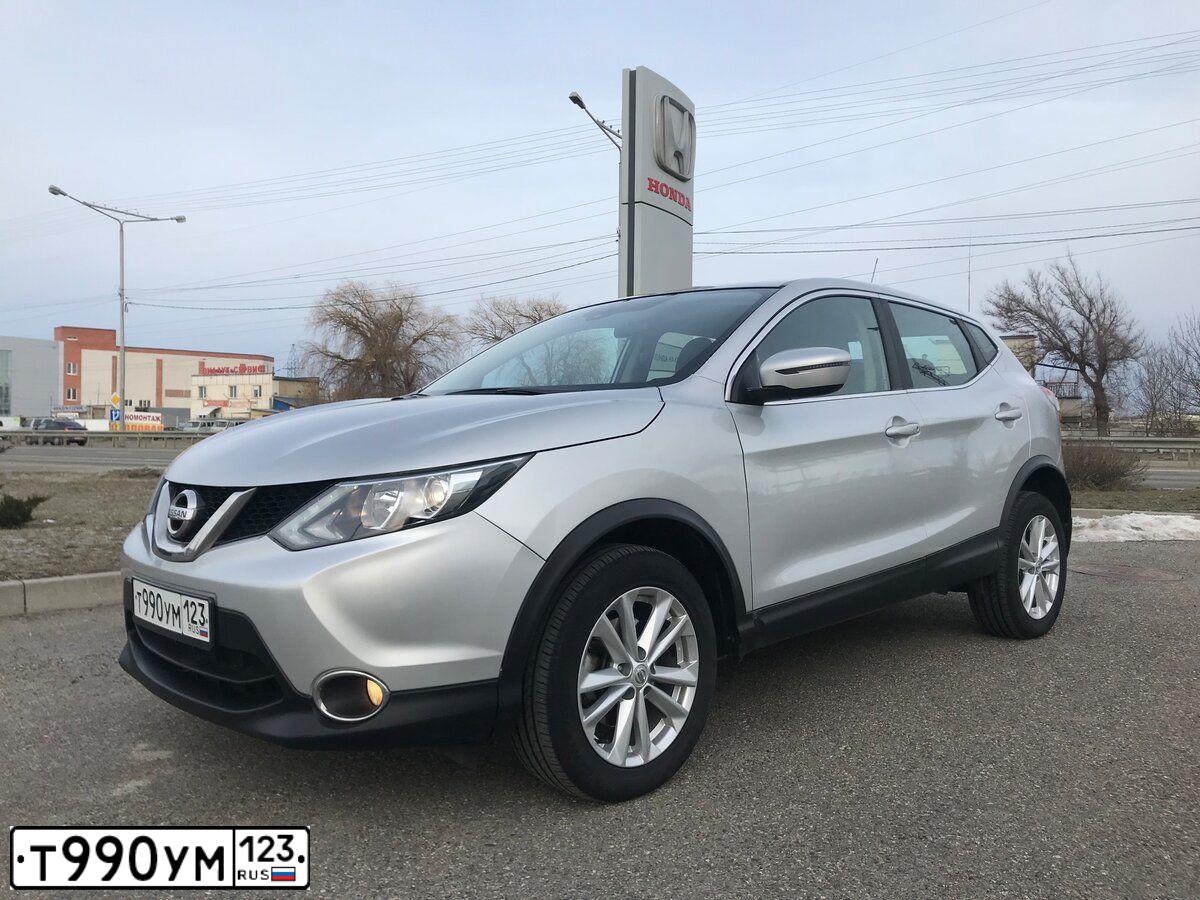 Фото автомобиля NISSAN QASHQAI, 2016 — госномер Е087ХА126. Цвет: Серебристый