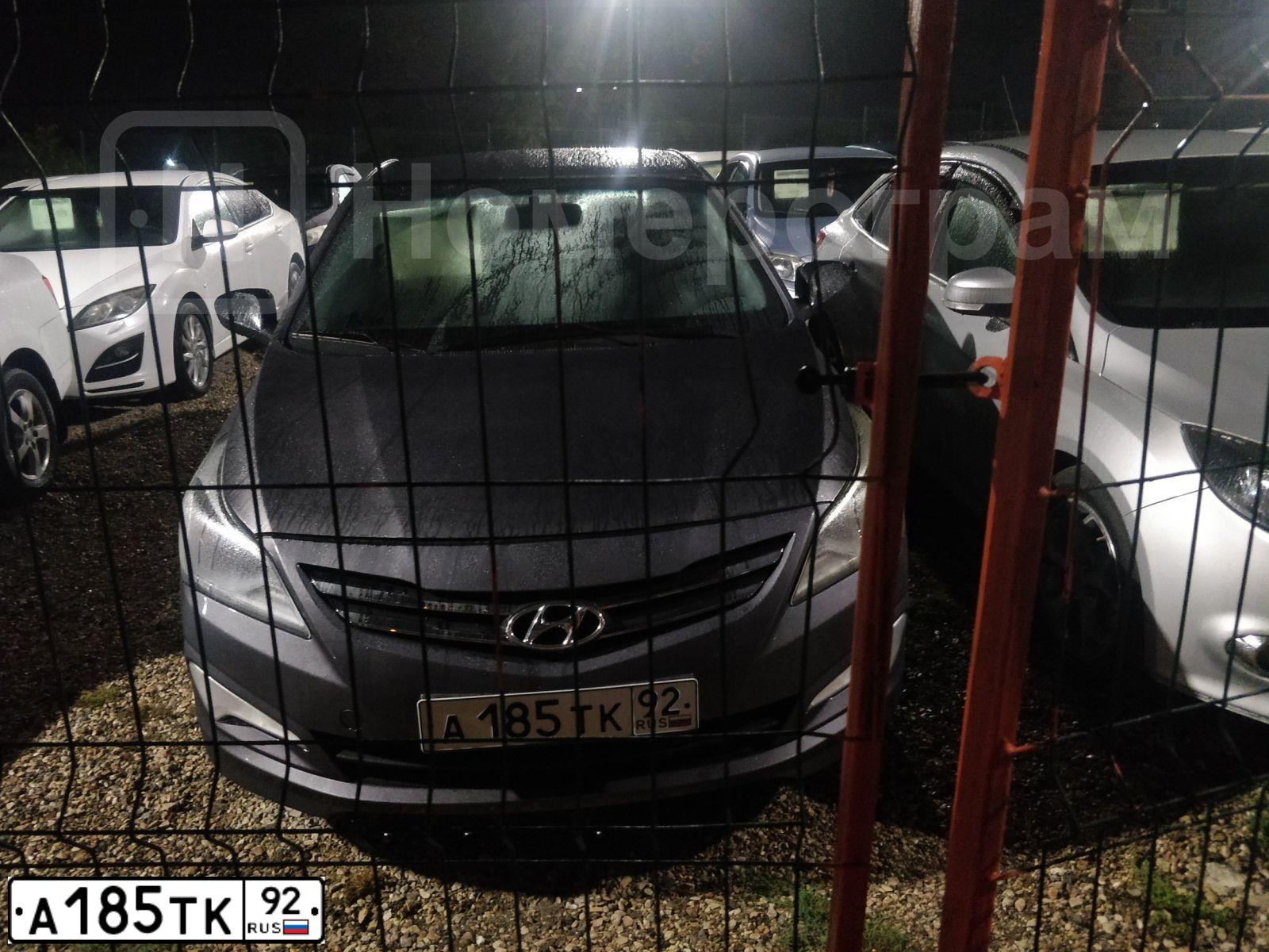 Фото автомобиля HYUNDAI SOLARIS, 2015 — госномер Е120ХО82. Цвет: ТЕМНО-СЕРЫЙ
