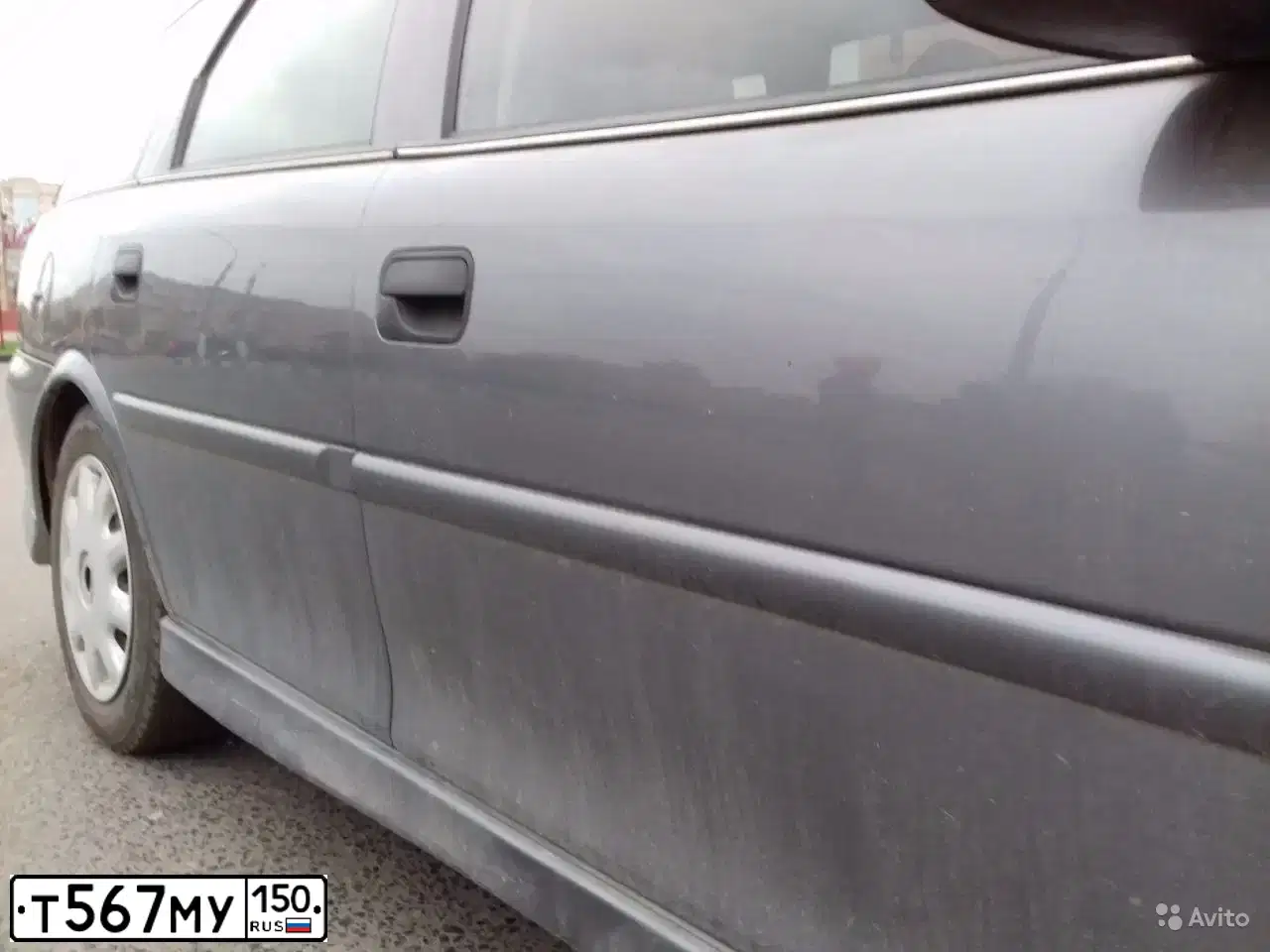 Фото автомобиля OPEL VECTRA, 2001 — госномер У511ТС150. Цвет: Серый