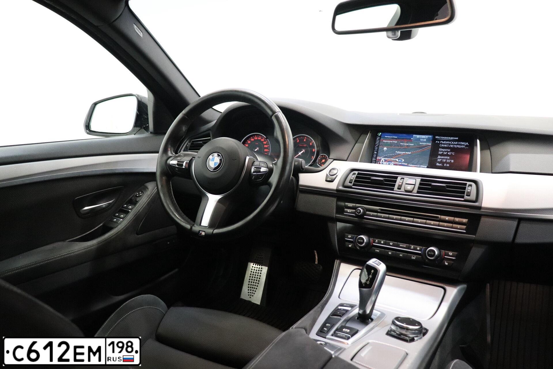 Фото автомобиля BMW SERIE 5, 2016 — госномер С612ЕМ198. Цвет: Белый