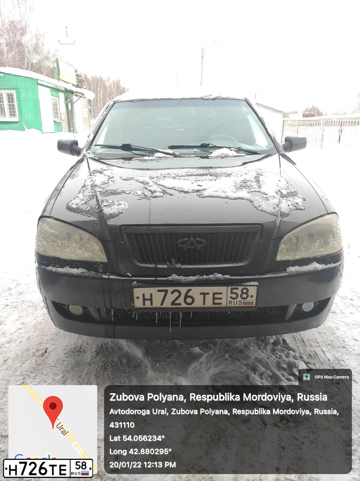 Фото автомобиля FREIGHTLINER COLUMBIA, 2003 — госномер М726ТЕ58. Цвет: Красный