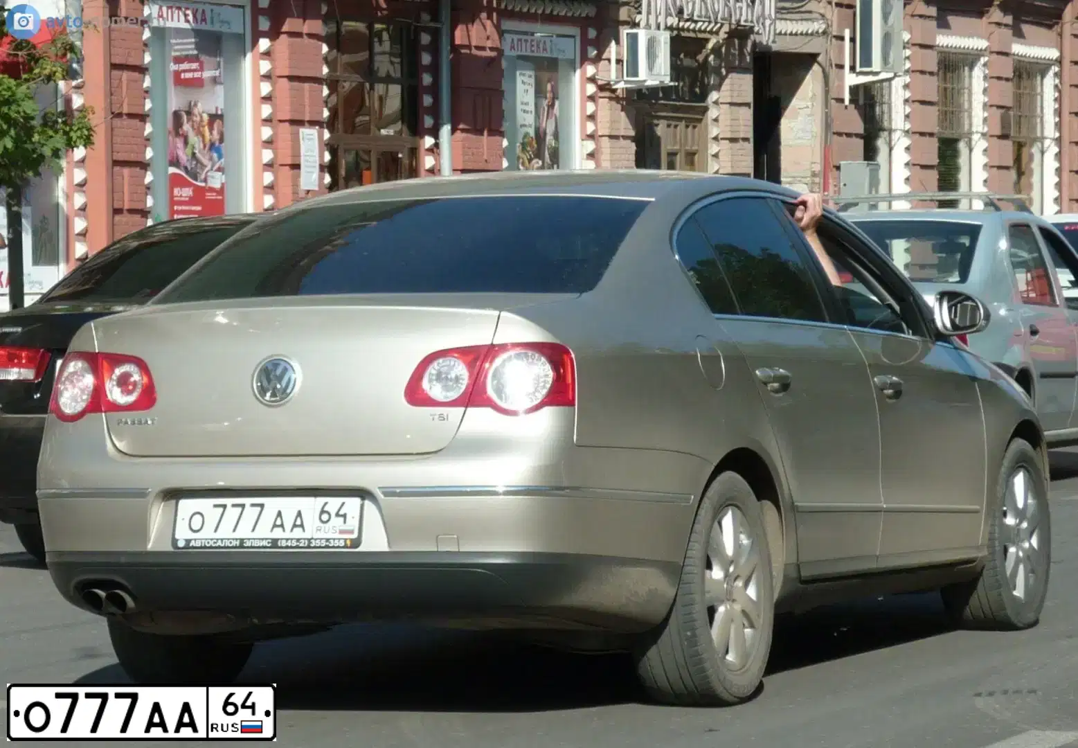 Фото автомобиля VOLKSWAGEN PASSAT, 2008 — госномер О777АА64. Цвет: БЕЖЕВЫЙ
