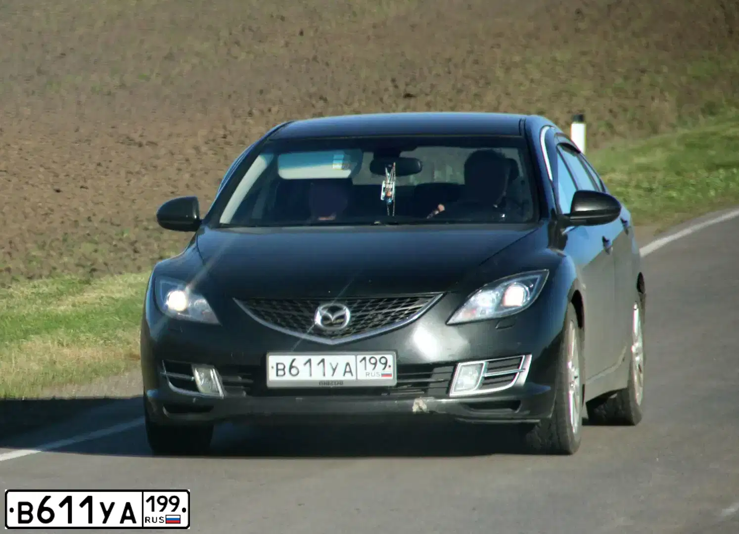 Фото автомобиля MAZDA 6, 2008 — госномер В611УА199. Цвет: ЧЕРНЫЙ