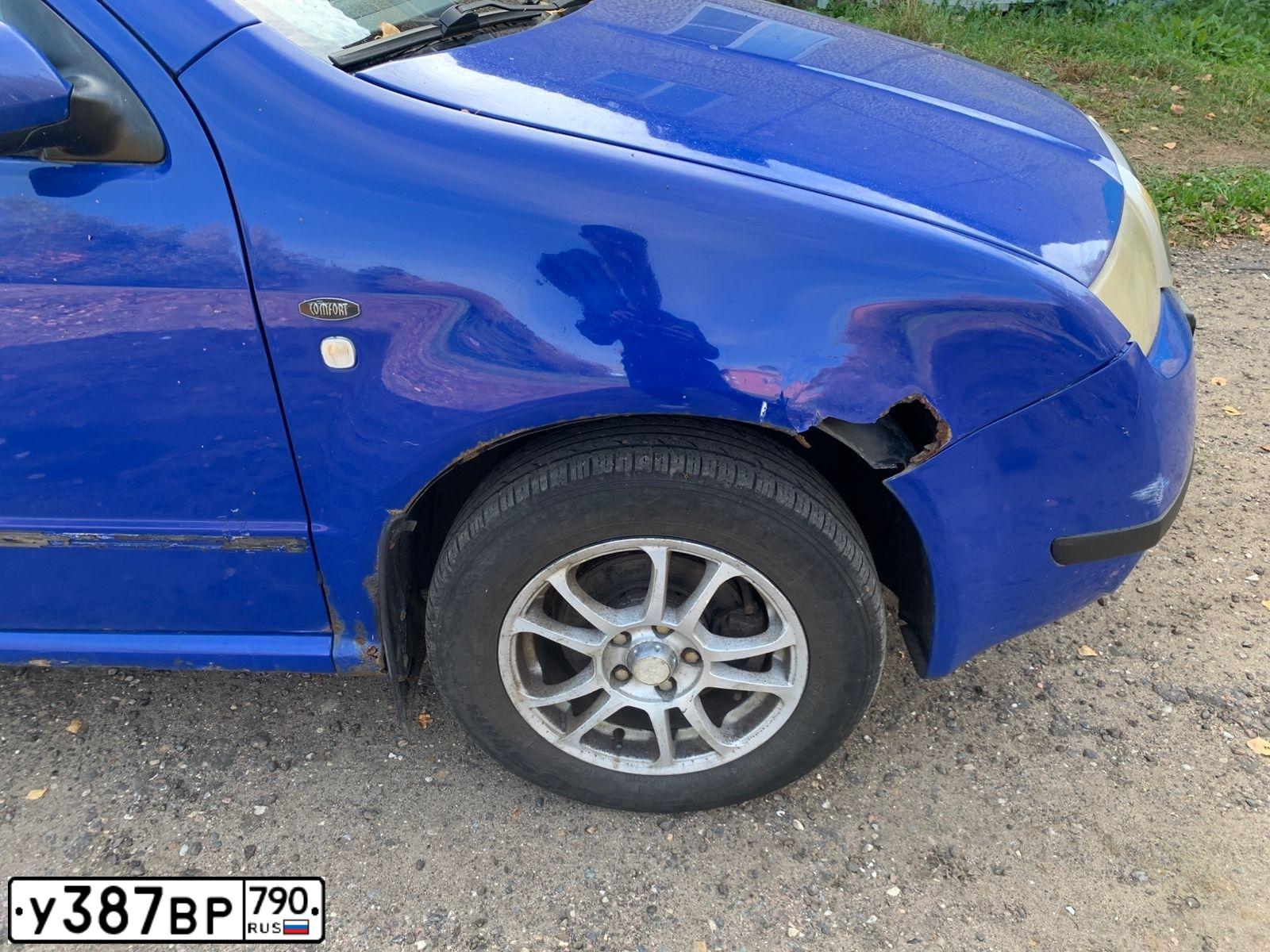 Фото автомобиля SKODA FABIA, 2002 — госномер У387ВР790. Цвет: СИНИЙ ТЕМНЫЙ