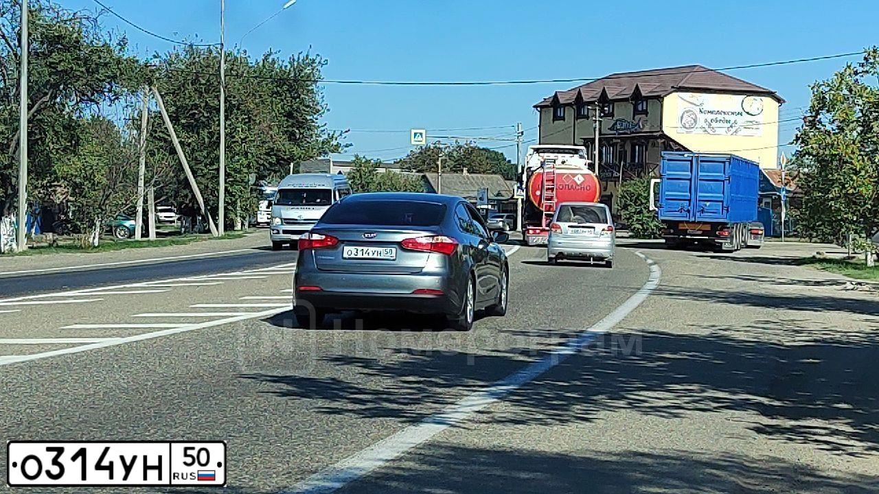 Фото автомобиля LADA 2109 SAMARA, 2000 — госномер К695ОВ150. Цвет: ЗЕЛЕНЫЙ СИНИЙ