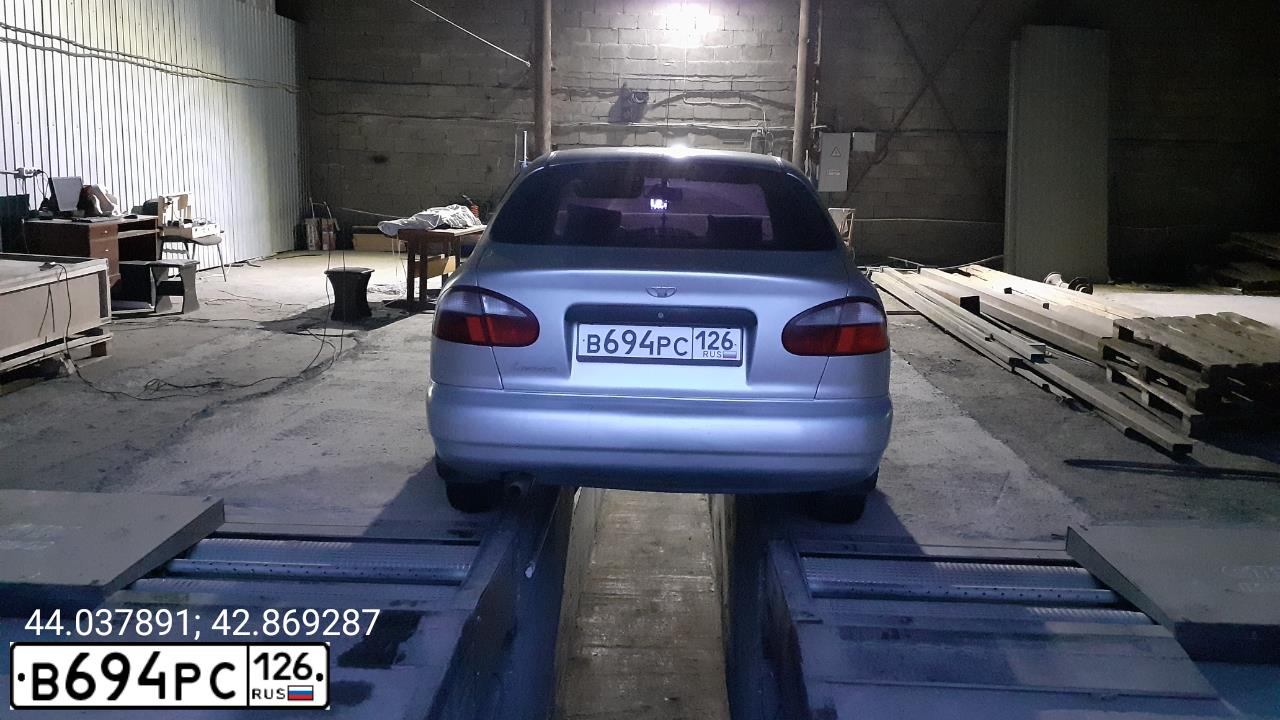 Фото автомобиля ZAZ LANOS, 2007 — госномер В694РС126. Цвет: Серый