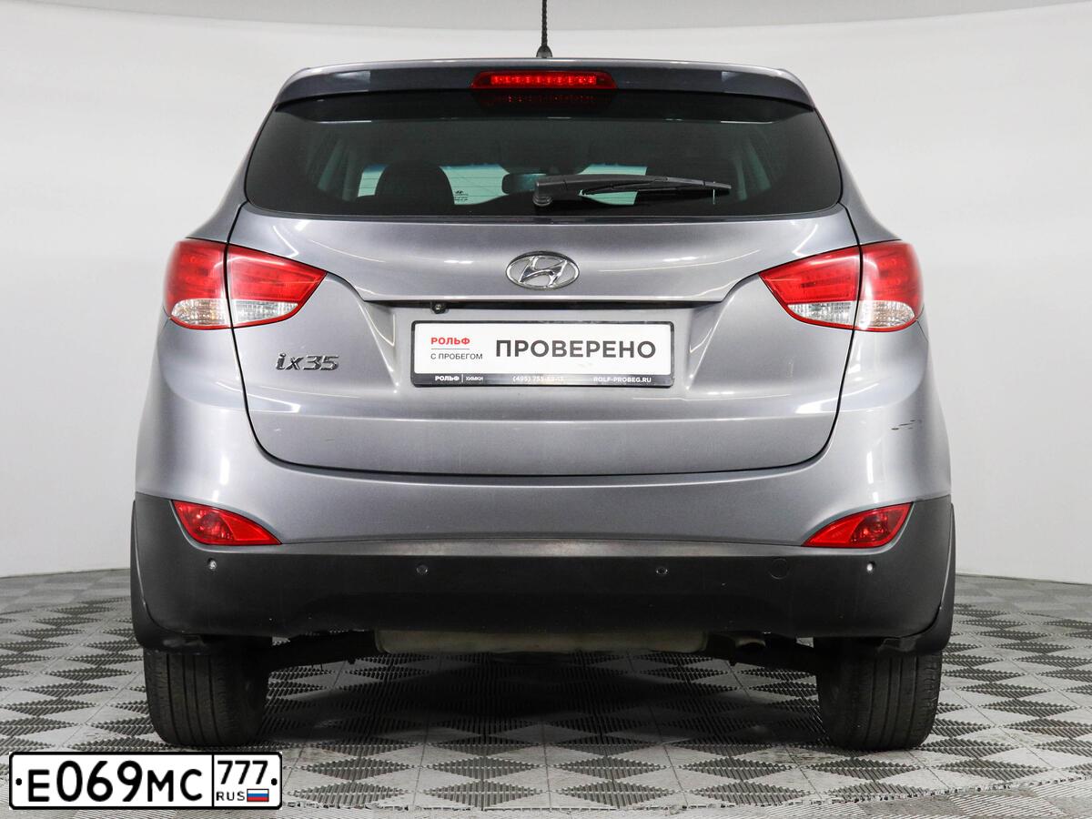 Фото автомобиля HYUNDAI IX35, 2014 — госномер Е069МС777. Цвет: Серый