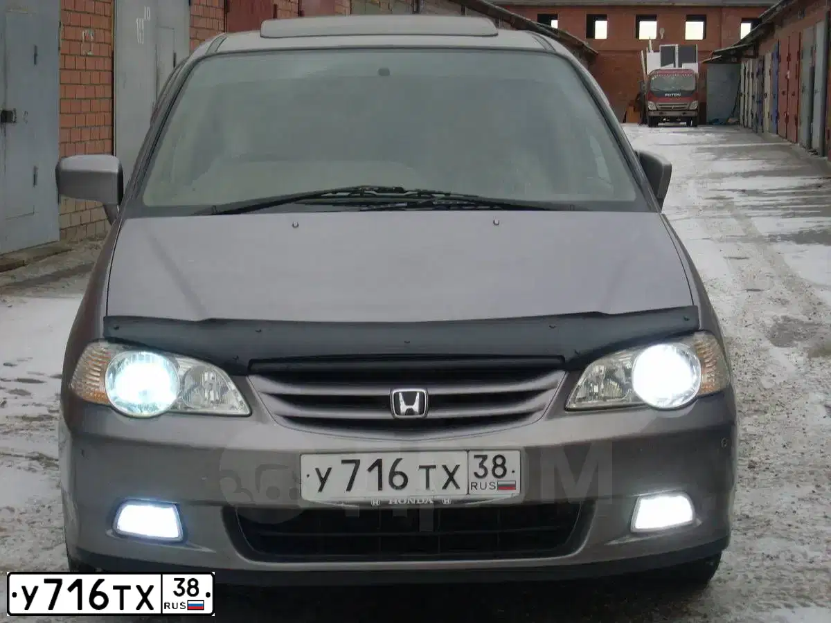 Фото автомобиля HONDA ODYSSEY, 2000 — госномер У716ТХ38. Цвет: СЕРЫЙ