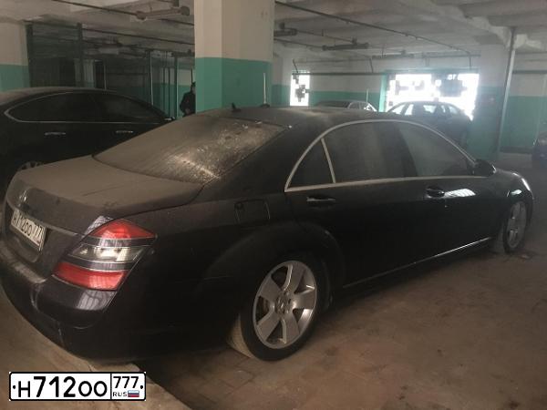 Фото автомобиля MERCEDES S-KLASSE, 2008 — госномер Н712ОО777. Цвет: СИНИЙ ТЕМНЫЙ