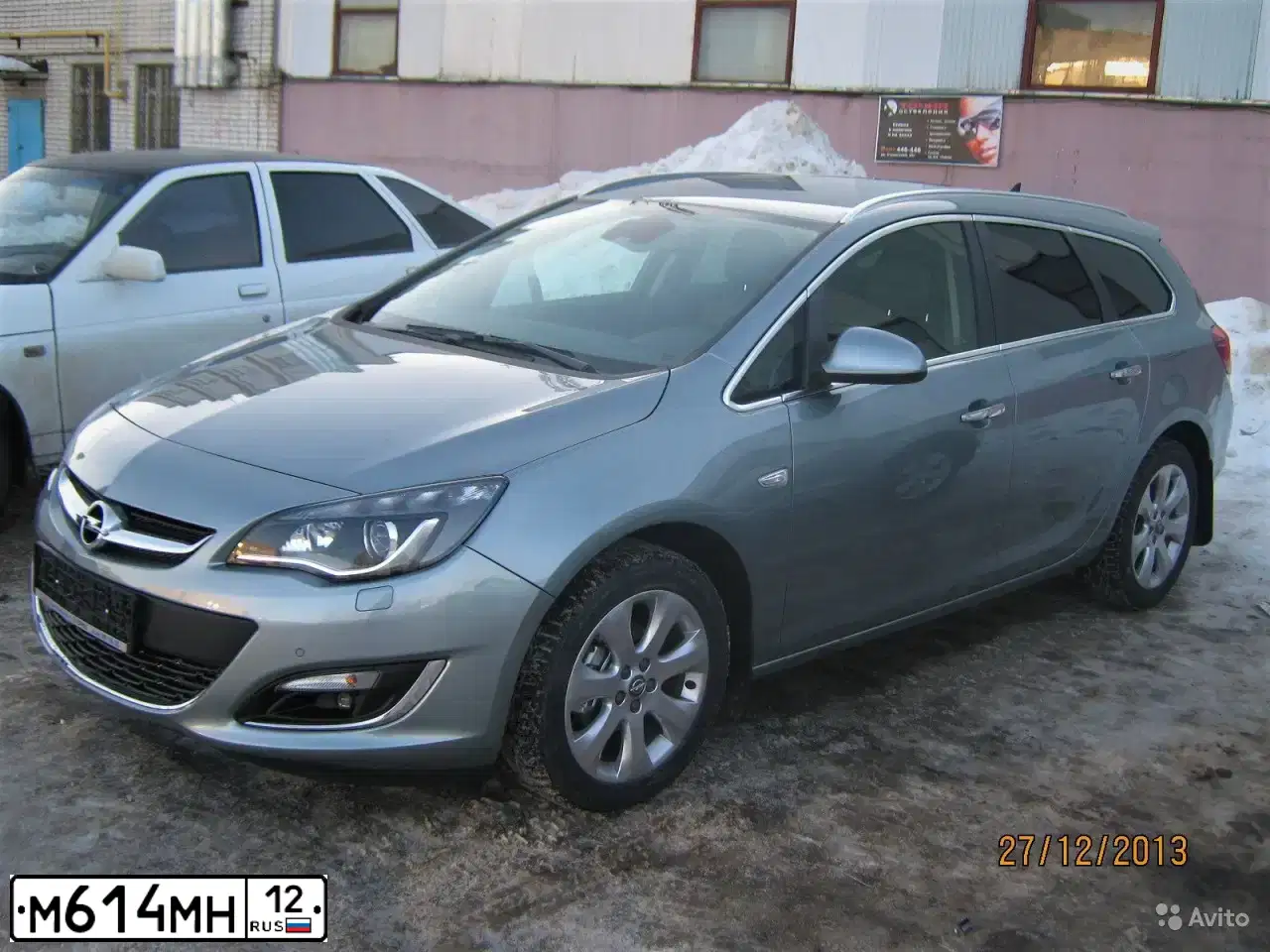 Фото автомобиля OPEL ASTRA, 2013 — госномер Е648ЕК763. Цвет: Серый