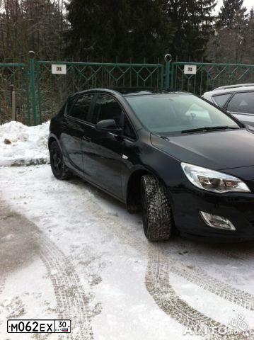Фото автомобиля OPEL ASTRA, 2011 — госномер Т222КА57. Цвет: ЧЕРНЫЙ МЕТАЛЛИК