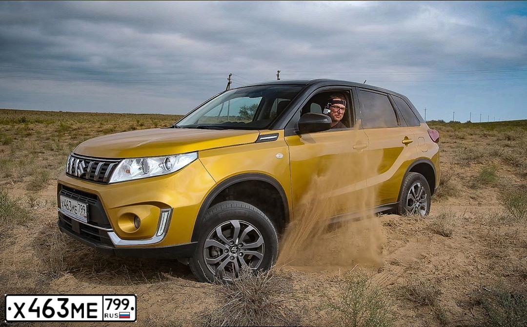 Фото автомобиля SUZUKI /GRAND/ VITARA, 2019 — госномер Х463МЕ799. Цвет: ЖЕЛТЫЙ