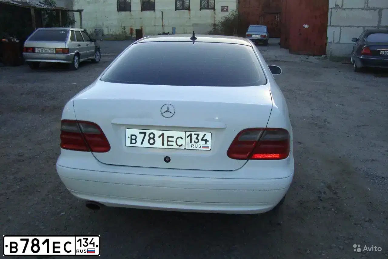 Фото автомобиля MERCEDES CLK-KLASSE, 1998 — госномер К636ТВ161. Цвет: Белый