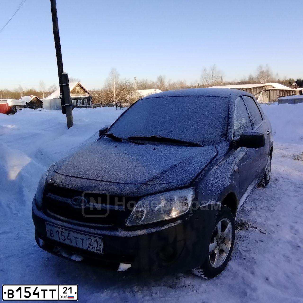 Фото автомобиля LADA 2190 GRANTA, 2013 — госномер В154ТТ21. Цвет: синий