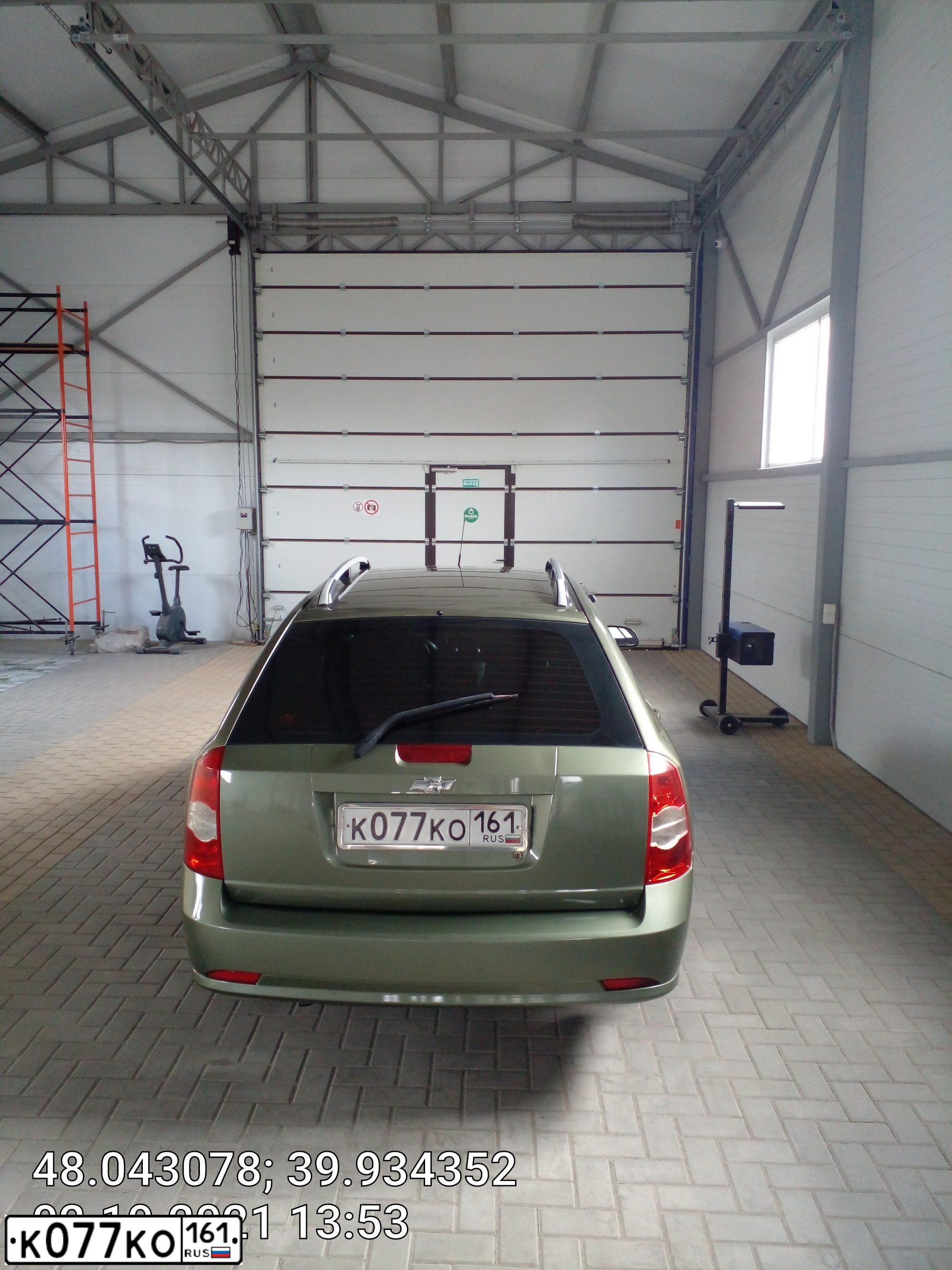 Фото автомобиля CHEVROLET T LACETTI, 2006 — госномер К077КО161. Цвет: ЗЕЛЕНЫЙ