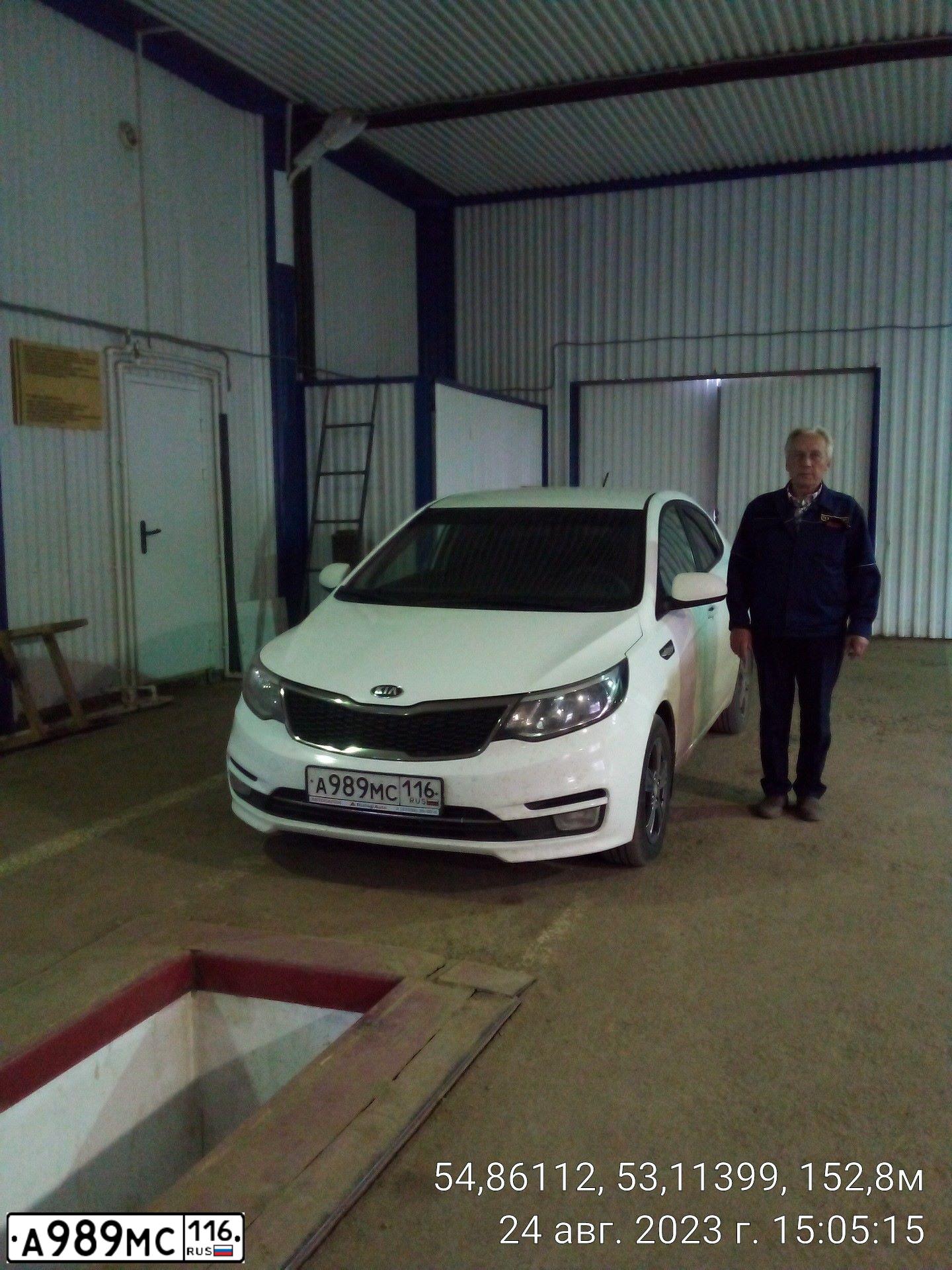 Фото автомобиля LADA 2107, 2010 — госномер В989МС116. Цвет: СЕРО СИНЕ-ЗЕЛЕНЫЙ