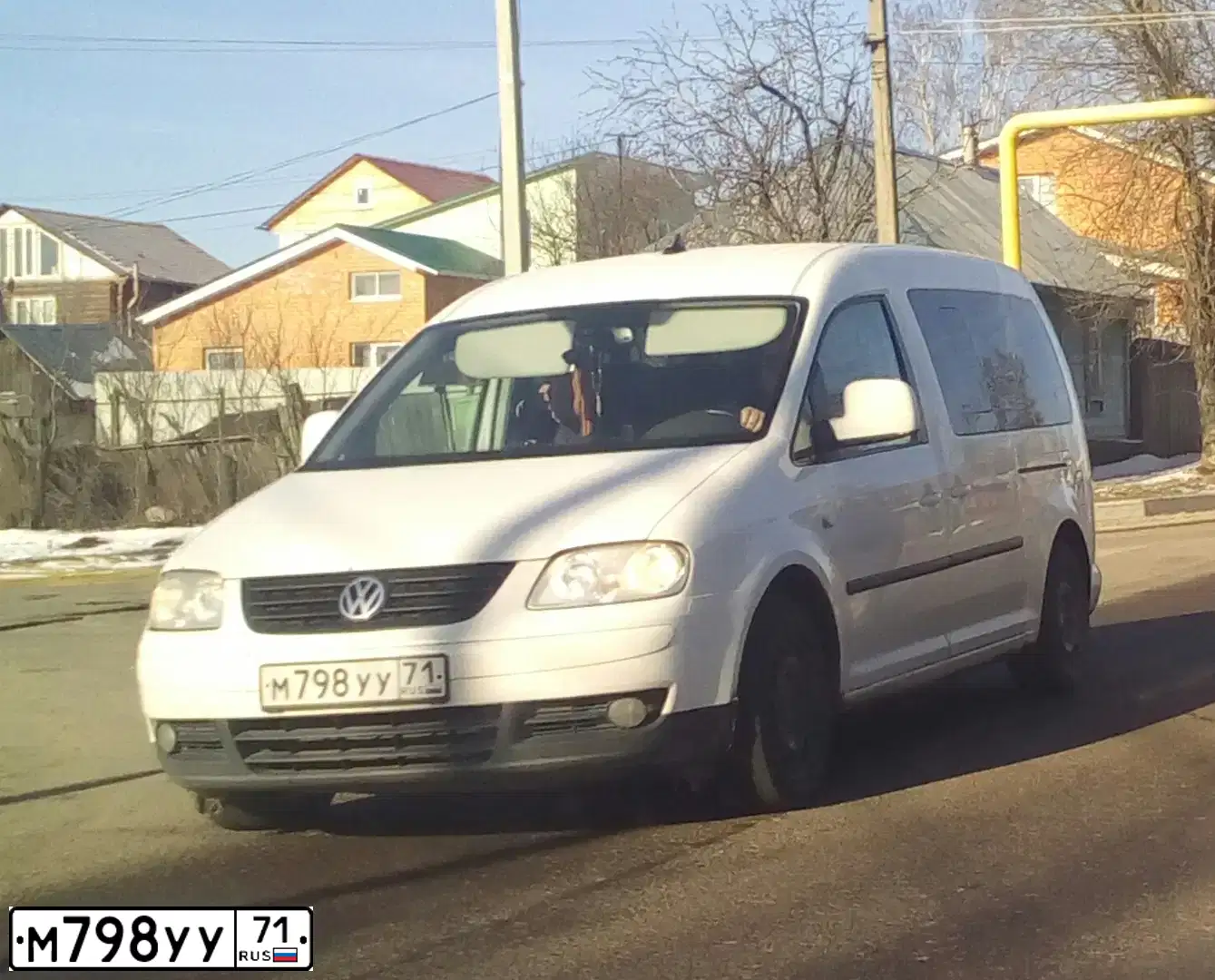 Фото автомобиля VOLKSWAGEN CADDY, 2008 — госномер М798УУ71. Цвет: БЕЛЫЙ