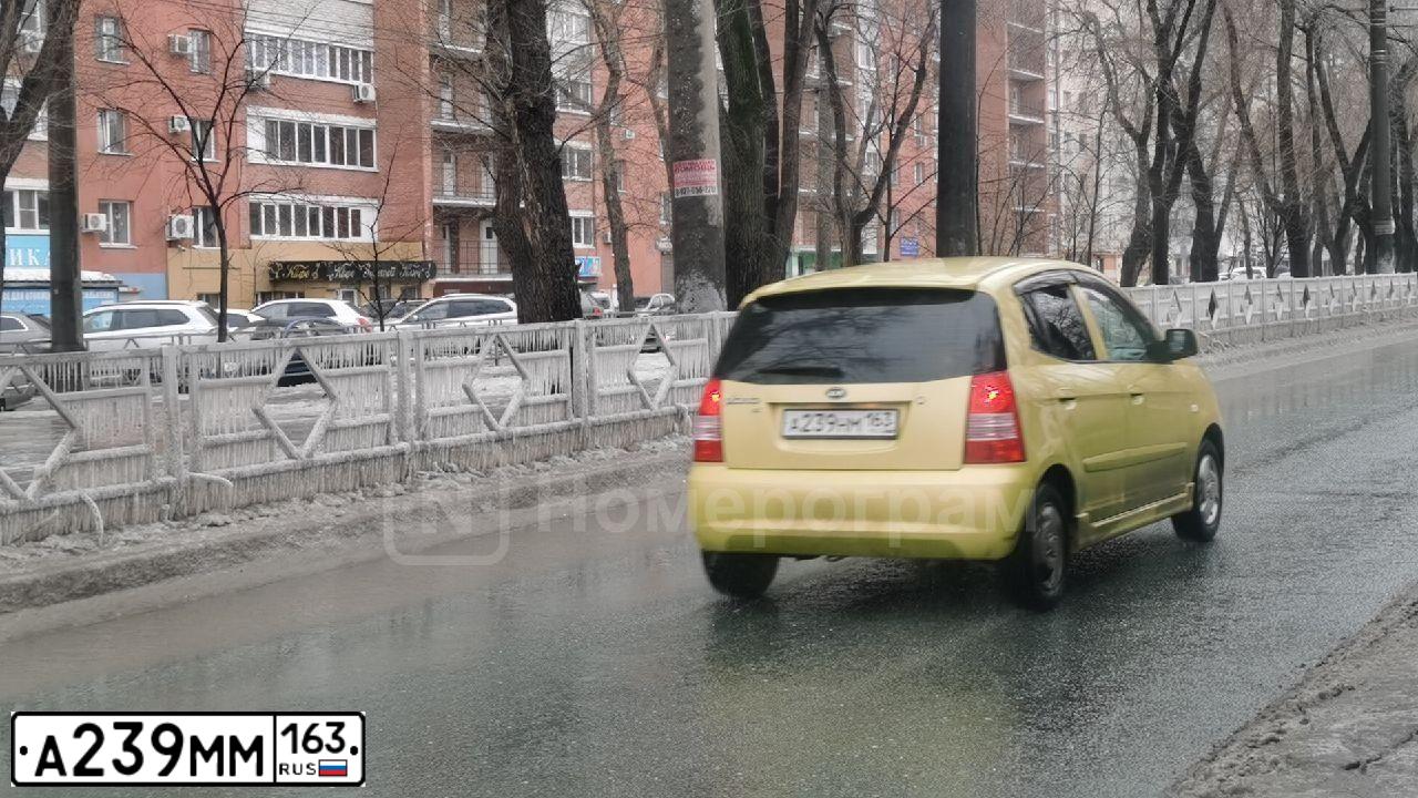 Фото автомобиля LADA 2112 LADA, 2009 — госномер В580МТ116. Цвет: Темно-зеленый
