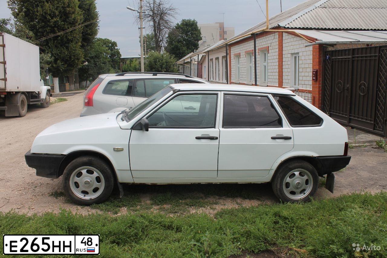 Фото автомобиля LADA 2109 SAMARA, 1993 — госномер А003АУ77. Цвет: Белый